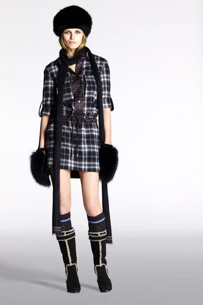 Look 4